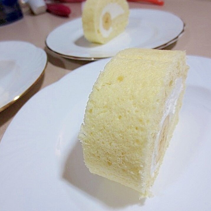 バナナロールケーキ レシピ 作り方 By よっちごはん 楽天レシピ バナナロールケーキ レシピ 作り方 By よっちごはん 楽天レシピ